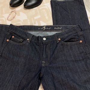 7 for all mankind Jeans bootcut Sz 32